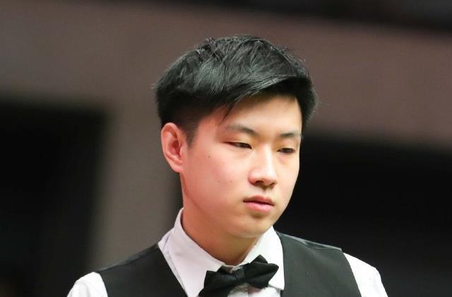 容的故事 容的故事