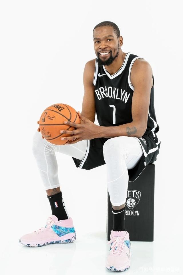 职业生涯的 职业生涯的