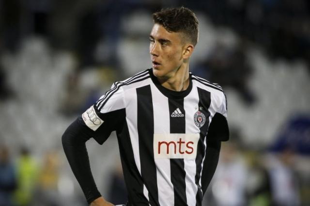 展现出了非 展现出了非