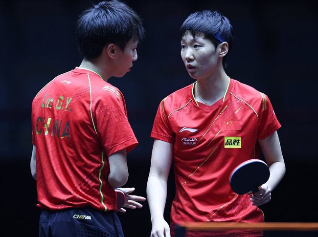 这名年轻的 这名年轻的