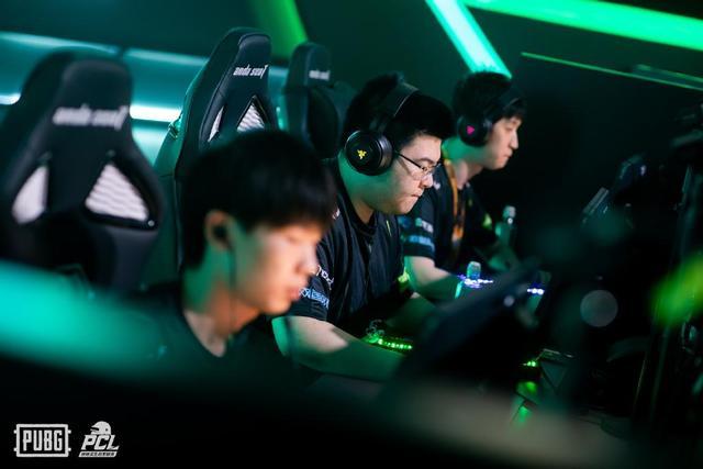 展现出精湛 展现出精湛