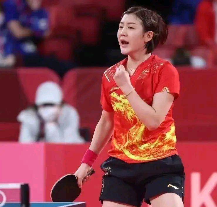 位年轻人会 位年轻人会