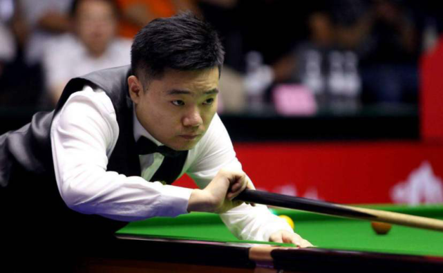 迅速作出反 迅速作出反