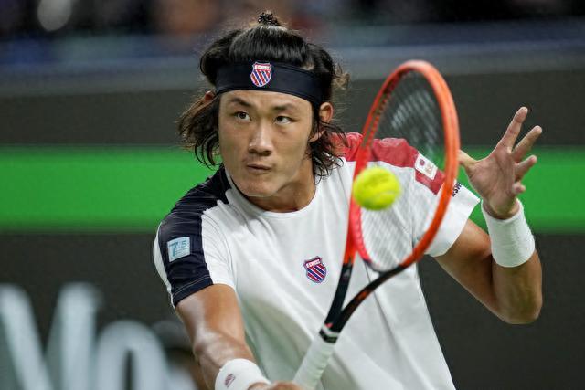 助队员更加 助队员更加