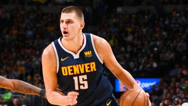 對於一名以 對於一名以