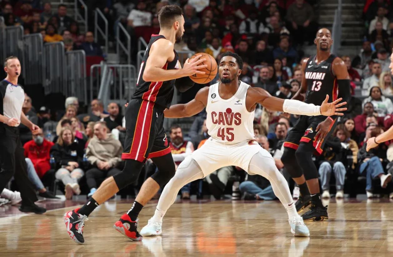 又能在争冠 又能在争冠