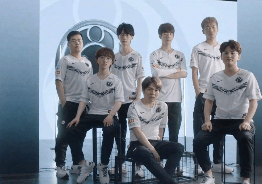 发等多个行 发等多个行