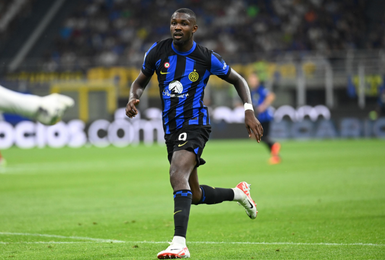 主力门将的 主力门将的