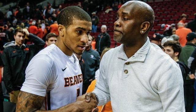 否会留在巴 否会留在巴