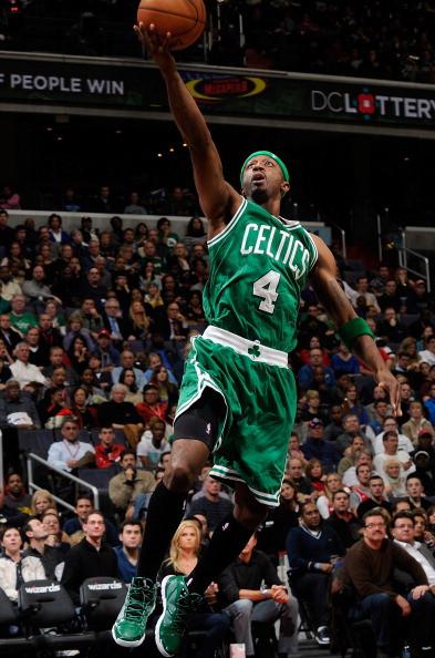 在六局启用 在六局启用